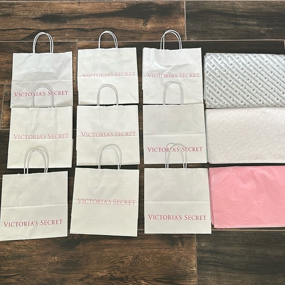 Victoria's Secret Shopping Bags with Wrapping Papers - Picture 1 of 6
